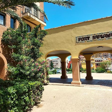 Valencia Beach Room With Private Bathroom Coliving Port Saplaya Exterior foto